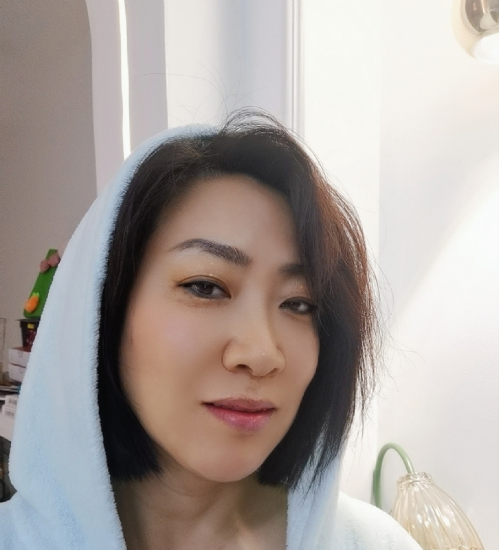 火玫瑰的第一张照片--沙县交友网